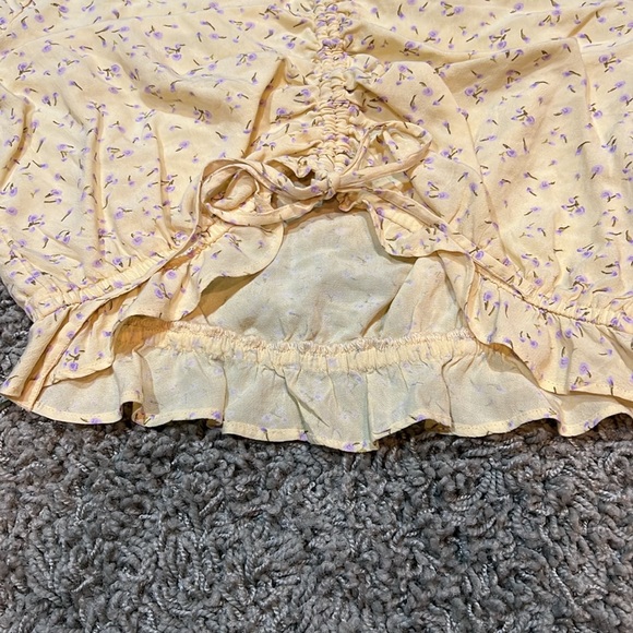 Juniors Cropped Casual Top (M) - Picture 3 of 7